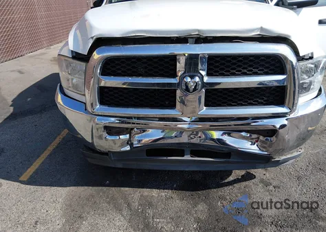 2017 Ram 2500 Tradesman 4X2 6'4 Box from USA, damaged, VIN 3C6TR4CT6HG692389